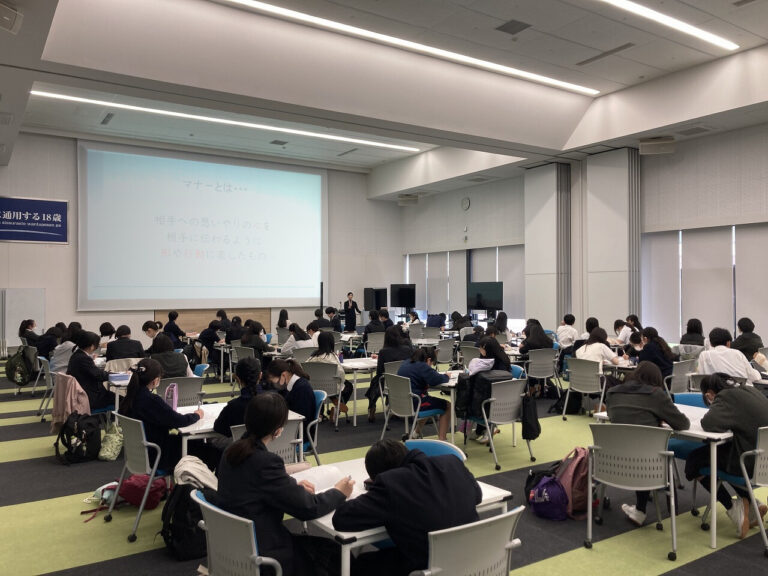 【講座レポート】立命館慶祥中学校・高等学校「慶祥アンバサダー向けマナー講座」を実施しました（2年連続開催）