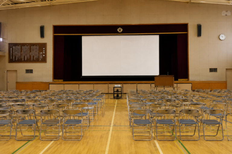 【開催レポート】札幌龍谷高等学校3年生対象「マナー講座」を実施しました